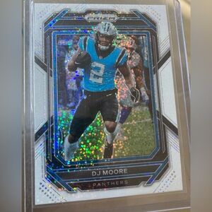 2022 Panini Prizm DJ Moore White Sparkle Prizm SSP #41 Carolina Panthers Bears